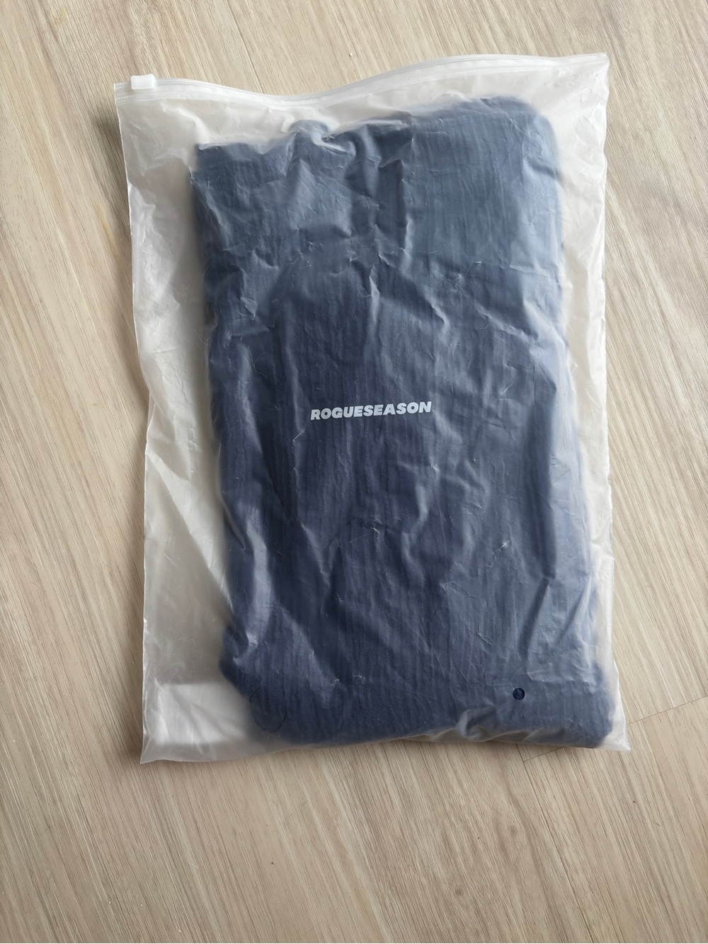 NWT Rogue Season Luma Sarong Navy - Picture 6 of 7
